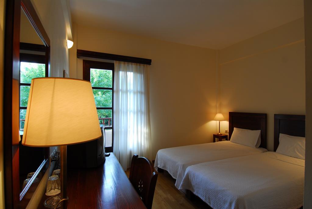 Hotel Papanastasiou Eláti 객실 사진